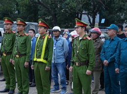 PHƯỜNG YÊN NGHĨA RA QUÂN ĐẢM BẢO TRẬT TỰ ĐÔ THỊ, AN TOÀN GIAO THÔNG VÀ VỆ SINH MÔI TRƯỜNG 