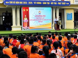 UBND XÃ NGỌC HỒI HƯỞNG ỨNG NGÀY PHÁP LUẬT VIỆT NAM NĂM 2025 TẠI TRƯỜNG TIỂU HỌC ĐẠI ÁNG