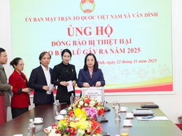 XÃ VÂN ĐÌNH PHÁT ĐỘNG ỦNG HỘ ĐỒNG BÀO MIỀN TRUNG - TÂY NGUYÊN KHẮC PHỤC HẬU QUẢ MƯA LŨ