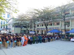 Trạm Y tế phường Đống Đa tham gia hiệu quả diễn tập phương án chữa cháy và cứu nạn, cứu hộ tại Trường THCS Thái Thịnh 