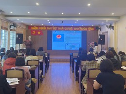 Trạm Y tế phường Đống Đa tổ chức lớp tập huấn nâng cao kiến thức lão khoa và kỹ năng chăm sóc sức khỏe người cao tuổi