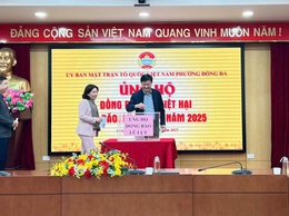 Ủy ban MTTQ Việt Nam phường Đống Đa tiếp tục phát động  ủng hộ đồng bào miền Trung và Tây Nguyên