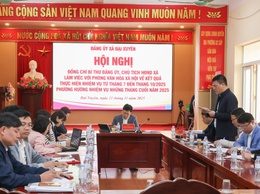 Đồng chí Bí thư Đảng uỷ, Chủ tịch HĐND xã chủ trì làm việc, trực tiếp chỉ đạo các nhiệm vụ thực hiện của Phòng Văn hóa - Xã hội