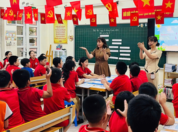 CÔ GIÁO NGUYỄN THỊ CẨM LOAN -NGỌN LỬA TẬN TÂM TRONG SỰ NGHIỆP TRỒNG NGƯỜI
