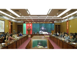 Phường Từ Liêm tham gia lớp bồi dưỡng, cập nhật kiến thức và kỹ năng về công tác xây dựng Đảng đối với cấp ủy cấp xã