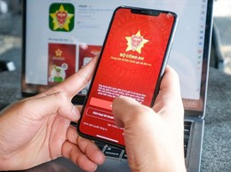 Hà Nội ban hành Kế hoạch tổ chức chiến dịch hướng dẫn, hỗ trợ người dân tạo và sử dụng chứng thư chữ ký số công cộng trên ứng dụng VNeID