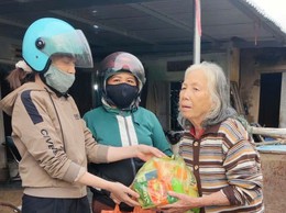 Người dân xã Dương Hoà chung tay hướng về đồng bào vùng lũ tỉnh Đắk Lắk 