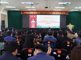 Ban Tuyên giáo và Dân vận Thành ủy tổ chức lớp Bồi dưỡng, cập nhật kiến thức lý luận, thực tiễn mới năm 2025