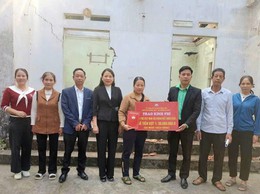 Hội nông dân xã Quảng Oai tăng cường hỗ trợ hội viên khó khăn xây dựng nhà ở và phát triển sinh kế