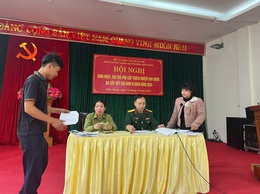 Ban Chỉ huy Quân sự phường Kiến Hưng tổ chức Hội nghị sinh hoạt và chi trả phụ cấp cho quân nhân dự bị năm 2025
