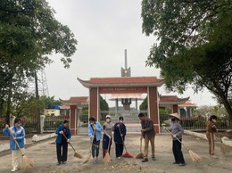 XÃ TRUNG GIÃ ĐỒNG LOẠT RA QUÂN VỆ SINH MÔI TRƯỜNG NÂNG CAO CHẤT LƯỢNG KHÔNG KHÍ