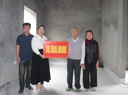 XÃ MỸ ĐỨC TRIỂN KHAI HỖ TRỢ 390 TRIỆU ĐỒNG XÂY, SỬA NHÀ CHO NGƯỜI CÓ CÔNG ĐỢT II - NĂM 2025