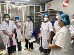 “Từ sự tận tụy đến an tâm” Công tác truy xuất nguồn gốc, đảm bảo an toàn thực phẩm cho các trường học trên địa bàn phường Hoàn Kiếm