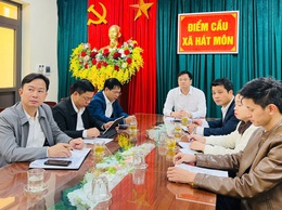 XÃ HÁT MÔN THAM DỰ HỘI NGHỊ TRỰC TUYẾN TRIỂN KHAI CÔNG TÁC TẾT DƯƠNG LỊCH 2026 VÀ TẾT NGUYÊN ĐÁN BÍNH NGỌ