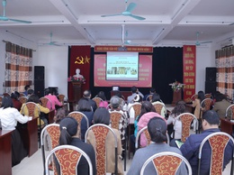 Hội nghị tập huấn công tác quản lý an toàn thực phẩm thức ăn đường phố, bếp ăn tập thể cho cán bộ cấp phường, xã.
