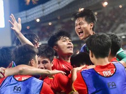 Thủ tướng gửi thư chúc mừng Đội tuyển bóng đá nam U22 và Đội tuyển nữ Futsal quốc gia Việt Nam giành Huy chương vàng SEA Games