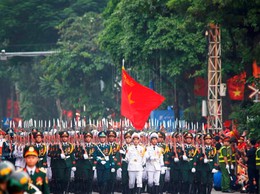 Quân đội nhân dân vững bước dưới cờ Đảng quang vinh