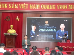 XÃ PHÚ XUYÊN TỔ CHỨC HỘI NGHỊ TẬP HUẤN ỨNG DỤNG TRÍ TUỆ NHÂN TẠO (AI) TRONG XỬ LÝ CÔNG VIỆC