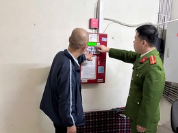 Tăng cường làm sạch dữ liệu khai báo thông tin cơ sở và tuyên truyền, vận động chủ cơ sở lắp đặt thiết bị truyền tin báo cháy