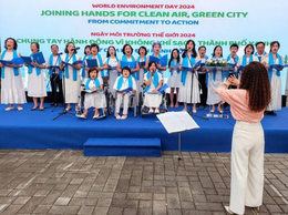 Nghị lực của một : Vầng Trăng Khuyết