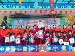 Chương trình “Ngày hội Tiếng Anh cùng Ông Già Noel”