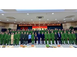 CÔNG AN PHƯỜNG CỬA NAM TỔ CHỨC HỘI NGHỊ TỔNG KẾT CÔNG TÁC CÔNG AN NĂM 2025 VÀ TRIỂN KHAI NHIỆM VỤ CÔNG TÁC CÔNG AN NĂM 2026