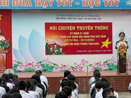 Hội Cựu chiến binh xã Dương Hoà tuyên truyền, giáo dục truyền thống cho thế hệ trẻ 