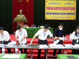 Xã Phú Xuyên tổ chức phiên đấu giá quyền sử dụng đất tại thôn Nam Quất