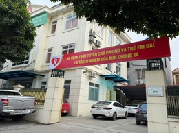 PHÒNG GIAO DỊCH NHCSXH ĐÔNG ANH TỔ CHỨC SINH HOẠT CHUYÊN ĐỀ HƯỞNG ỨNG THÁNG HÀNH ĐỘNG VÌ BÌNH ĐẲNG GIỚI VÀ PHÒNG NGỪA ỨNG PHÓ VỚI BẠO LỰC TRÊN CƠ SỞ GIỚI NĂM 2025