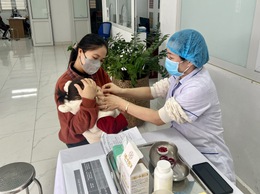 Xã Hồng Sơn đạt trên 99% trẻ trong độ tuổi được uống bổ sung Vitamin A