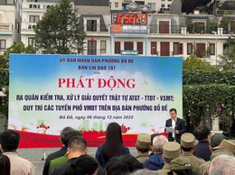 Phường Bồ Đề ra quân xử lý, giải quyết vi phạm trật tự đô thị, trật tự an toàn giao thông, vệ sinh môi trường trên địa bàn phường