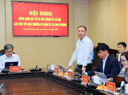 Đoàn giám sát số 20 thành ủy Hà Nội làm việc với xã Đan Phượng.