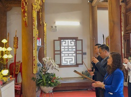 TIN PHÓNG SỰ: 
PHƯỜNG TƯƠNG MAI TỔ CHỨC LỄ DÂNG HƯƠNG TƯỞNG NIỆM 944 NĂM HUÝ NHẬT THÁI SƯ LÝ ĐẠO THÀNH (Ngày 29/11/2025 tức ngày 10/10 âm lịch).