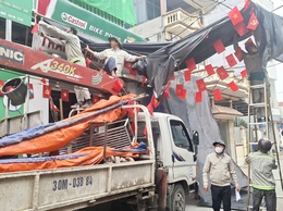 PHƯỜNG THƯỢNG CÁT RA QUÂN XỬ LÝ CÁC VI PHẠM TRẬT TỰ VĂN MINH ĐÔ THỊ, GIẢI TỎA CÁC ĐIỂM KINH DOANH TỰ PHÁT TRÊN ĐỊA BÀN