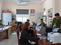 Công an cấp xã, thị trấn thực hiện các nhiệm vụ mới 
                           khi không còn công an cấp huyện