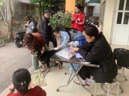 Phường Vĩnh Hưng Triển khai tổ chức tiêm phòng dại cho đàn chó mèo năm 2025 trên địa bàn phường.