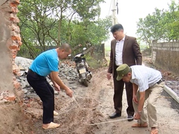 Những con đường từ sức dân ở huyện Phú Xuyên