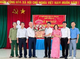 UBND XÃ LIÊN BẠT TỔ CHỨC THÀNH CÔNG LỄ RA MẮT 
