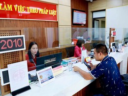 Niêm yết công khai 108 thủ tục hành chính đang tiếp nhận tại Bộ phận tiếp nhận và trả kết quả của Sở Y tế Hà Nội tại Chi nhánh Trung tâm Phục vụ hành chính công Cầu Giấy
