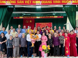 Chị Nguyễn Thị Chính, tấm gương nữ cán bộ tận tụy, hết lòng phục vụ quê hương.