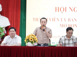 UBND xã Thượng Phúc họp phiên thứ nhất triển khai các nhiệm vụ trong tâm trong thời gian tới - Hội nghị thành viên UBND xã Thượng Phúc mở rộng