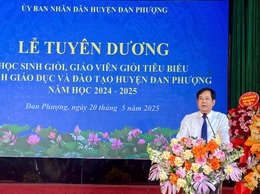 UBND huyện tuyên dương, khen thưởng học sinh Tiêu biểu năm học 2024-2025