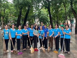 RA QUÂN VỆ SINH MÔI TRƯỜNG