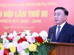 Nghiêm cấm tổ chức liên hoan, chúc mừng nhận chức liên quan sáp nhập tỉnh, xã