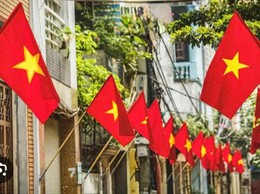 BÀI TUYÊN TRUYỀN VẬN ĐỘNG NHÂN DÂN TREO CỜ TỔ QUỐC, TRANG TRÍ KHÁNH TIẾT CHÀO MỪNG NGÀY THÀNH LẬP XÃ THIÊN LỘC
