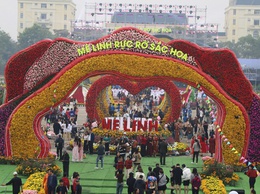 Rực rỡ Festival hoa Mê Linh - lễ hội hoa lớn nhất miền Bắc