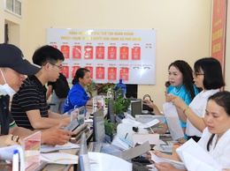 Điểm tiếp nhận phục vụ hành chính công xã Phú Nghĩa, đón tiếp trên 100 lượt công dân trong buổi sáng ngày đầu tiên triển khai mô hình chính quyền 2 cấp