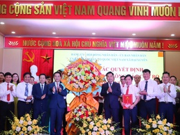 Công bố các Quyết định về công tác cán bộ tại xã Đại Xuyên mới