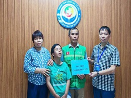 Tia sáng ấm áp cho gia đình nhỏ giữa lòng Hà Nội