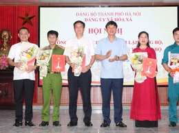 Hòa Xá: công bố quyết định thành lập tổ chức cơ sở Đảng trực thuộc và công tác cán bộ